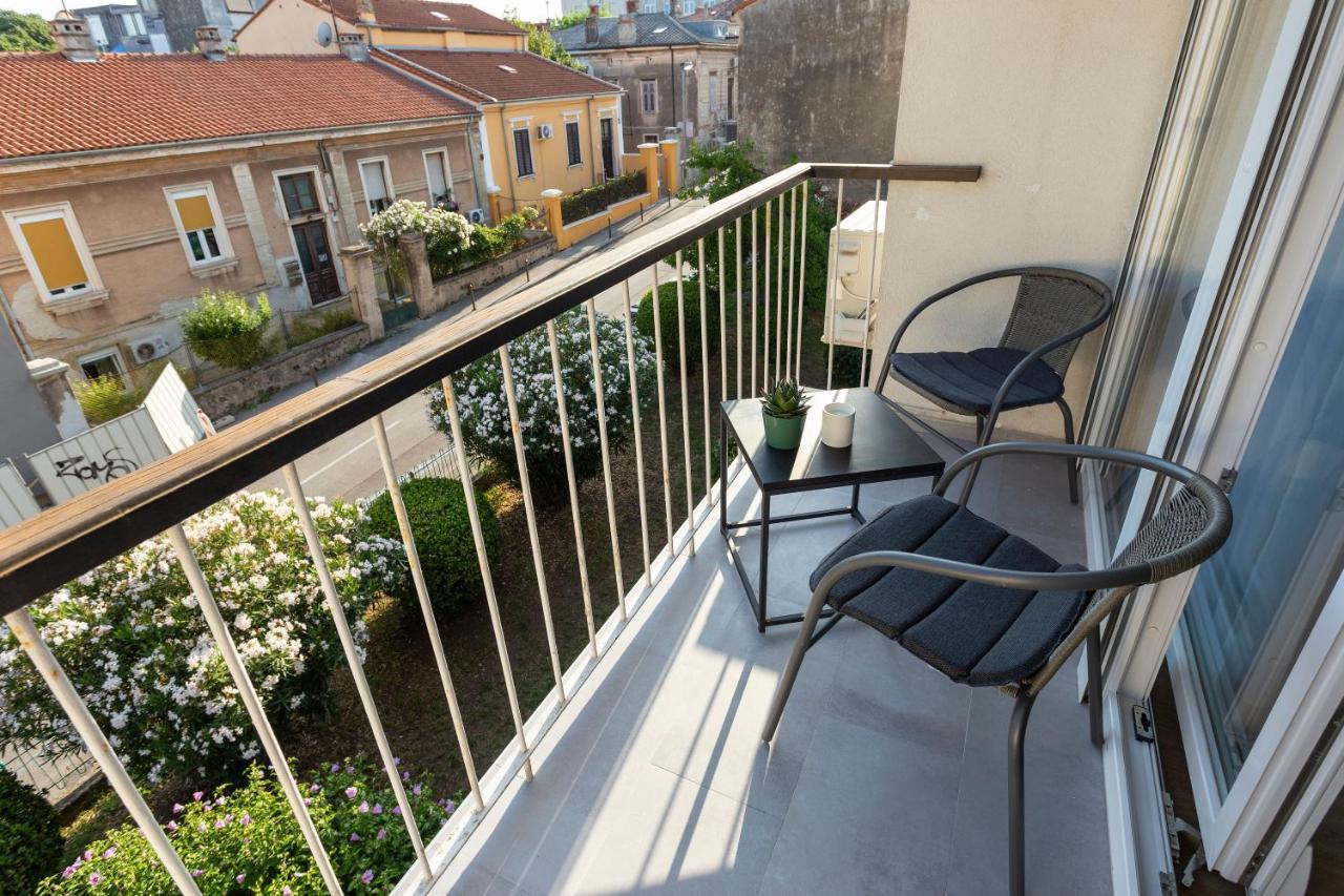 Apartman Izis Centar Pule PUY Eksteriør bilde
